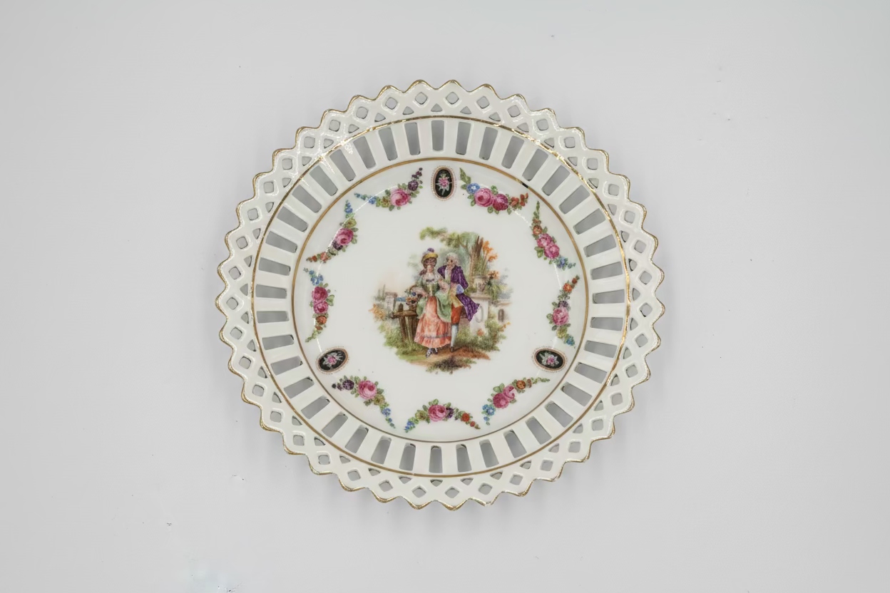 Victorian style plate Courting Couple Floral design made in Germany